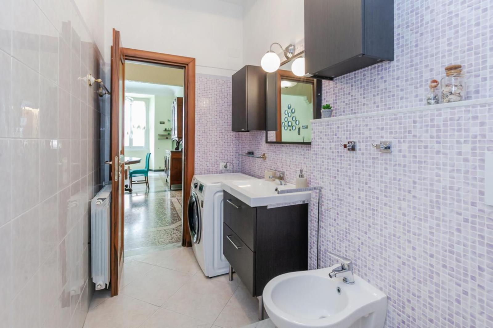 "Ca Niella" Art And Fun 9 Minutes From The Sea Apartment Savona Exterior photo