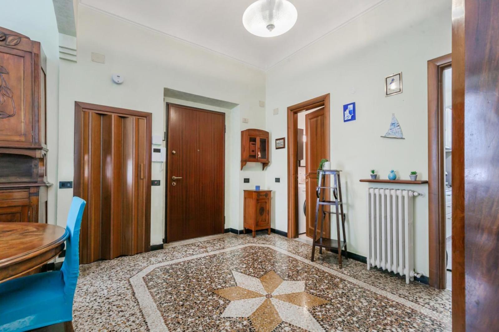 "Ca Niella" Art And Fun 9 Minutes From The Sea Apartment Savona Exterior photo
